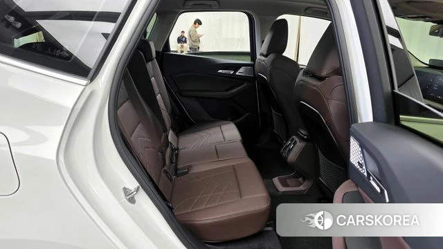 BMW 2 Series Active Tourer (U06) 2024 Белый из Кореи, фото 3
