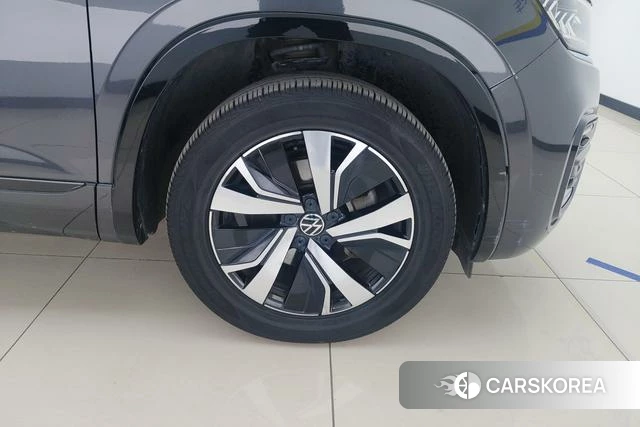 Volkswagen Tanyue GTE 2021 Черный из Китая, фото 3