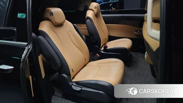 Kia Carnival 4th generation 2023 Черный из Кореи, фото 3