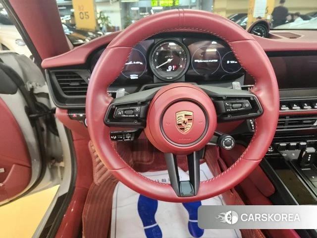 Porsche 911(992) 2023 Цвет галактики из Кореи, фото 3