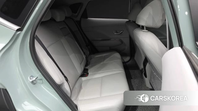 Hyundai Kona (SX2) 2023 Цвет галактики из Кореи, фото 3