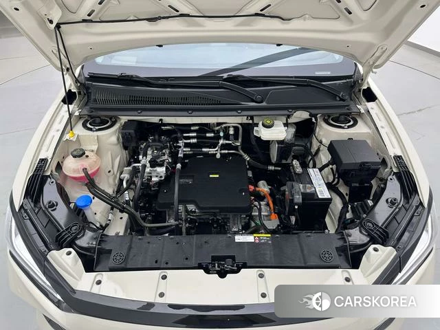 BYD e2 2023 Белый из Китая, фото 3