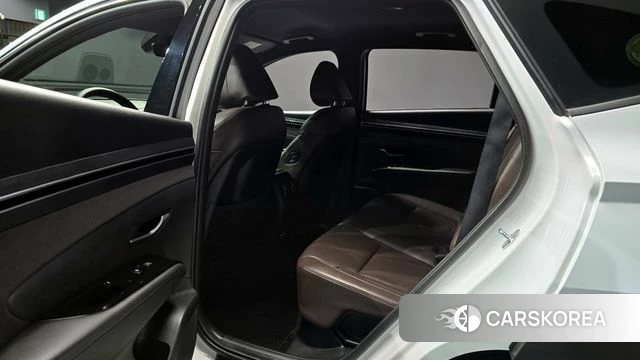Hyundai Tucson Hybrid (NX4) 2023 Белый из Кореи, фото 3