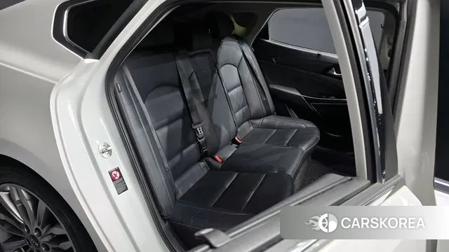 Kia K7 Premier 2019 Белый из Кореи, фото 3