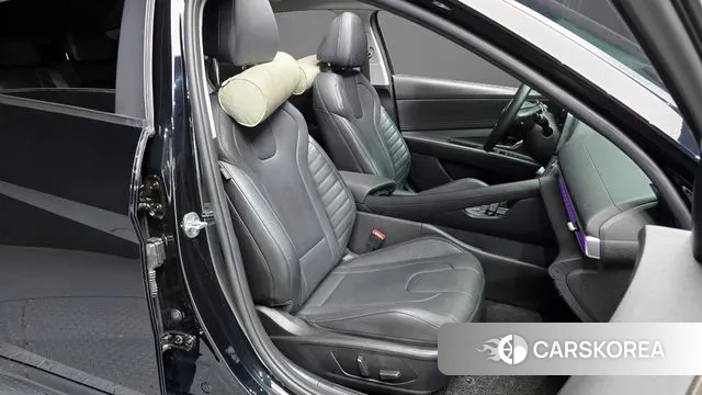 Hyundai Avante (CN7) 2022 Черный из Кореи, фото 3