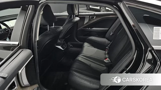 Kia K8 2023 Черный из Кореи, фото 3