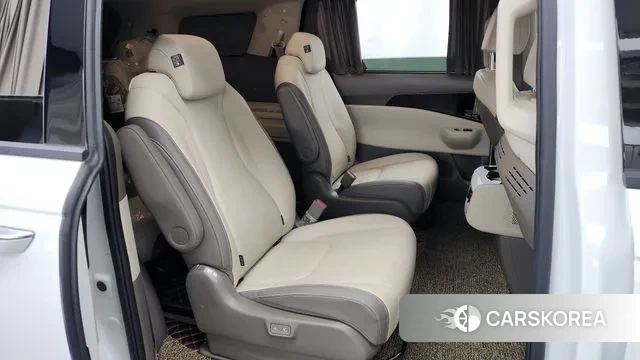 Kia The New Carnival 4th Generation 2023 Белый из Кореи, фото 3