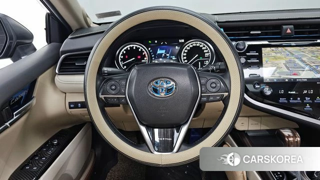 Toyota Camry (XV70) 2018 Коричневый из Кореи, фото 3