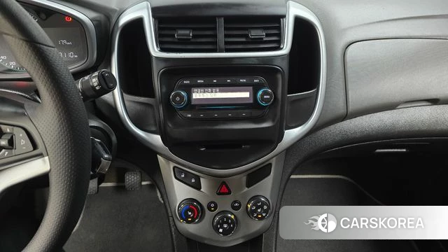 Chevrolet (GM Daewoo) The New Aveo Hatchback 2018 Черный из Кореи, фото 3