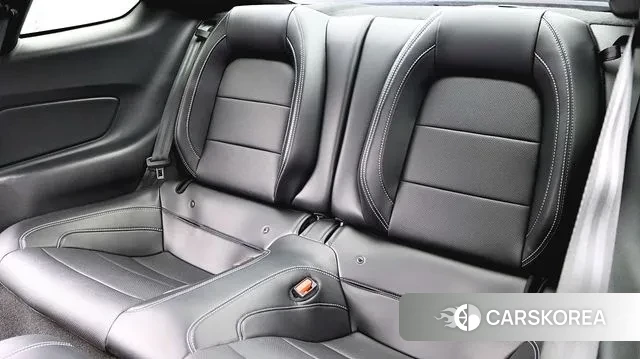 Ford Mustang 2021 Черный из Кореи, фото 3