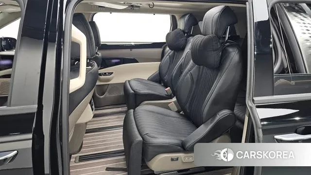 Kia Carnival 4th generation 2023 Черный из Кореи, фото 3