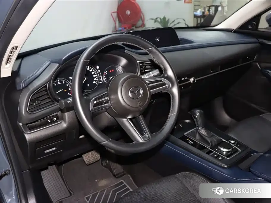 Mazda CX-30 2021 Silver/gray из Китая, фото 3