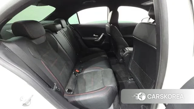 Mercedes-Benz A-Class W177 2020 Белый из Кореи, фото 3