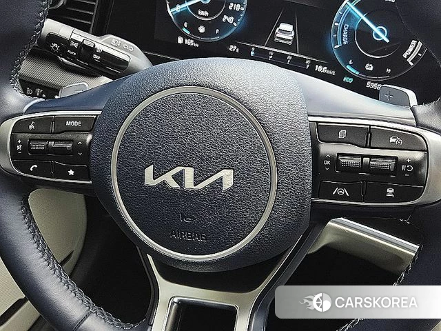 Kia Sportage 5th Generation Hybrid 2021 Белый из Кореи, фото 3