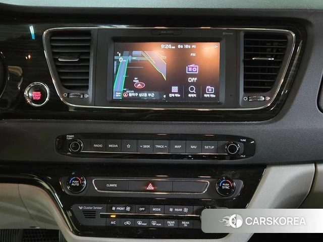 Kia The New Carnival 2018 Серый из Кореи, фото 3