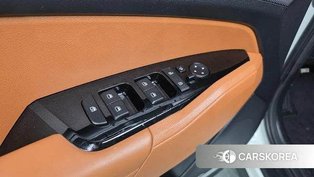 Kia Sportage 5th Generation 2022 Белый из Кореи, фото 3