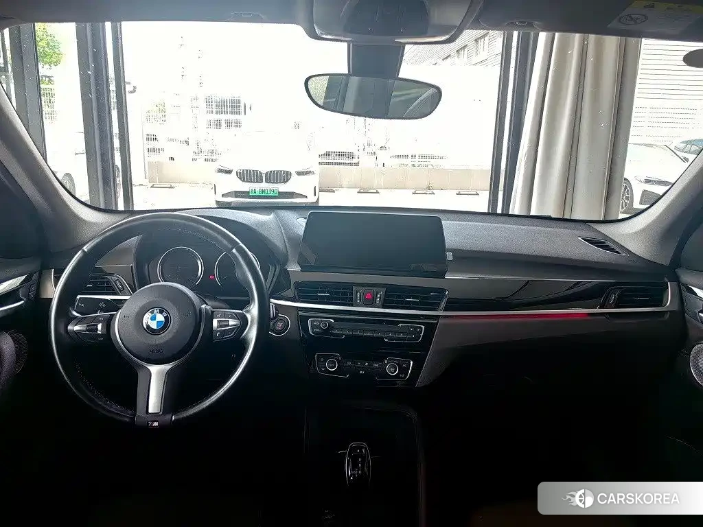 BMW X1 2022 Белый из Китая, фото 3