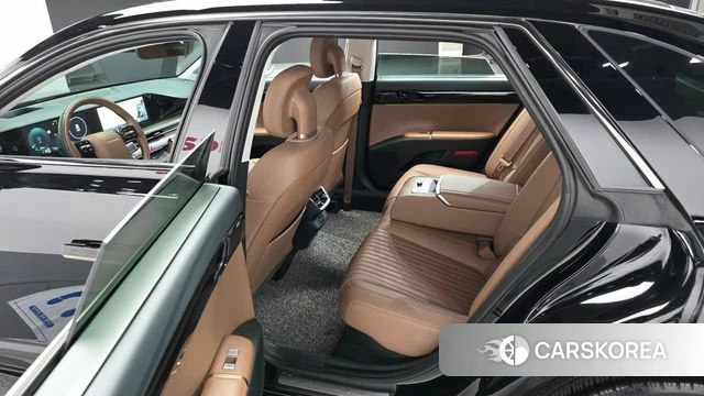 Hyundai Grandeur Hybrid (GN7) 2024 Черный из Кореи, фото 3