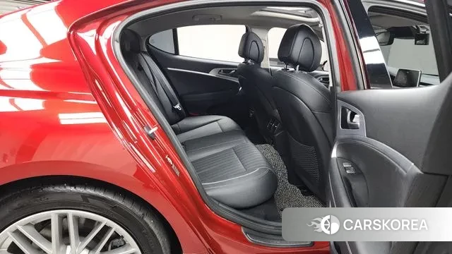 Genesis G70 2019 Красный из Кореи, фото 3