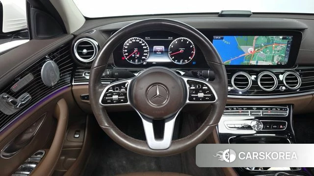 Mercedes-Benz E-Class W213 2020 Белый из Кореи, фото 3