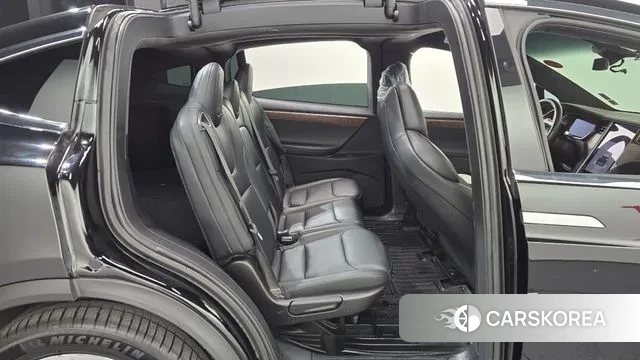 Tesla Model X 2019 Черный из Кореи, фото 3