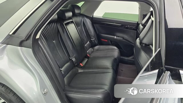 Hyundai Grandeur (GN7) 2024 Серебряный из Кореи, фото 3