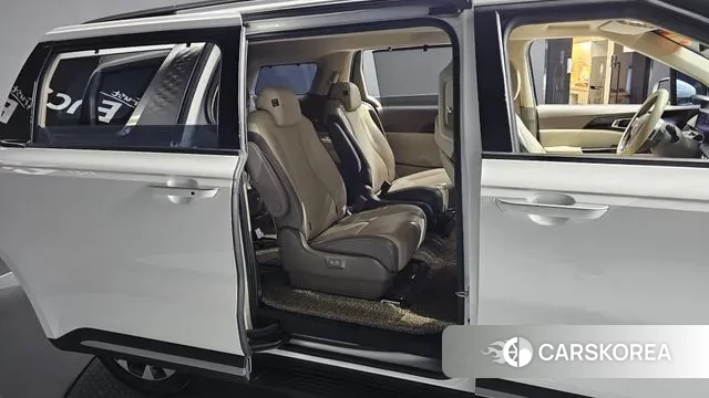 Kia Carnival 4th generation 2022 Белый из Кореи, фото 3