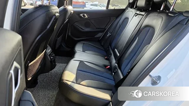 BMW 1 Series (F40) 2024 Белый из Кореи, фото 3