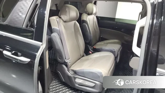 Kia The New Carnival 4th Generation 2025 Черный из Кореи, фото 3