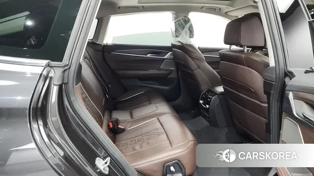 BMW 6 Series GT (G32) 2020 Серый из Кореи, фото 3