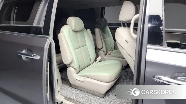 Kia All New Carnival 2018 Черный из Кореи, фото 3