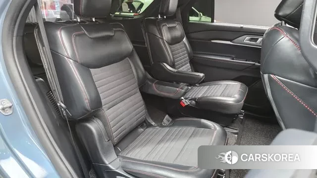 Ford Explorer 6th Generation 2024 Синий из Кореи, фото 3