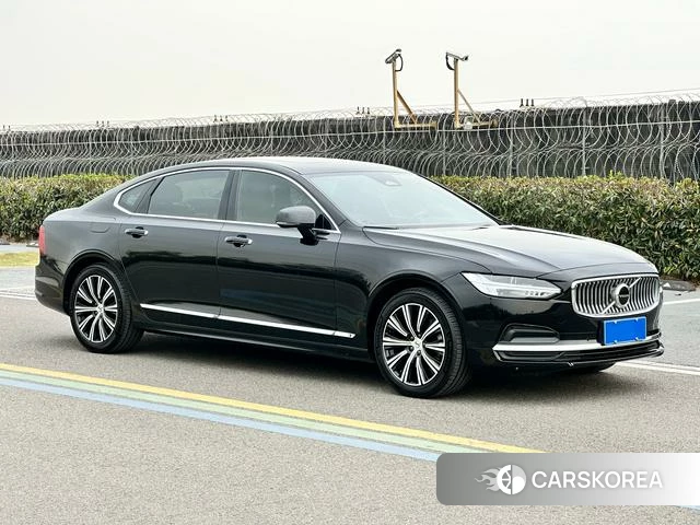 Volvo S90 2021 Черный из Китая, фото 3
