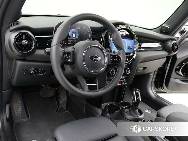 MINI MINI 2024 Черный из Китая, фото 3