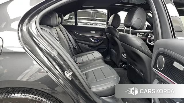 Mercedes-Benz E-Class W213 2021 Серый из Кореи, фото 3