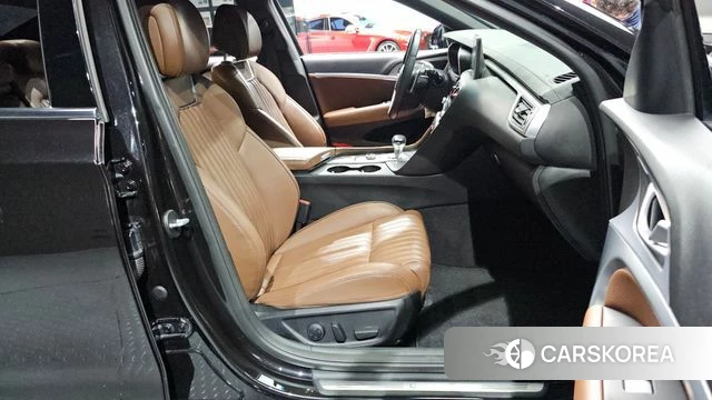 Genesis G70 2018 Черный из Кореи, фото 3