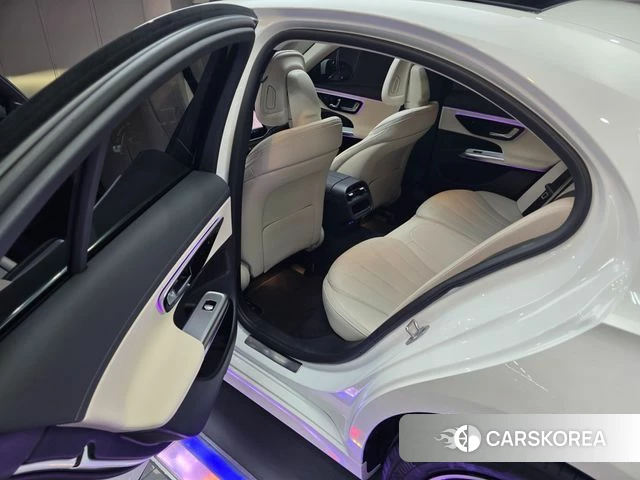 Mercedes-Benz E-Class W214 2025 Белый из Кореи, фото 3