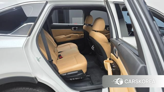 Kia Sorento 4th Generation 2023 Белый из Кореи, фото 3