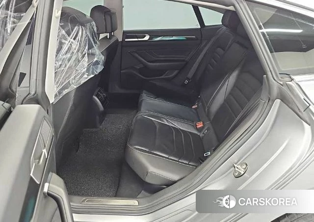 Volkswagen Arteon 2023 Серебряный из Кореи, фото 3