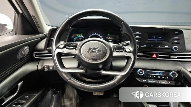 Hyundai Avante Hybrid (CN7) 2020 Белый из Кореи, фото 3