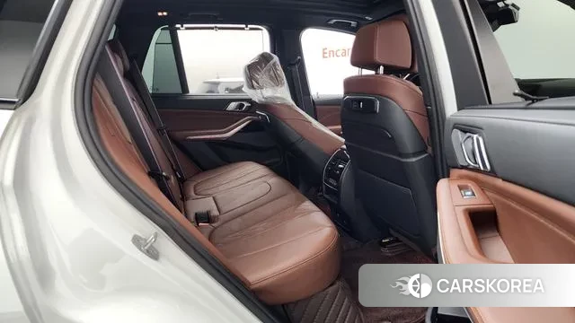 BMW X5 (G05) 2024 Белый из Кореи, фото 3