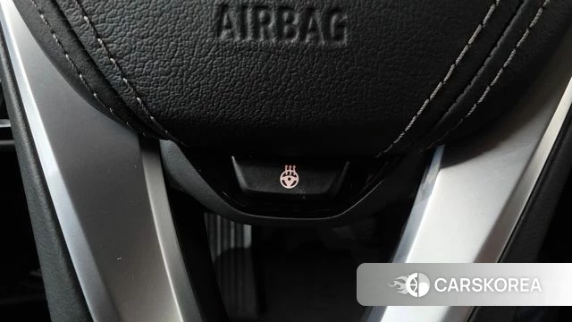 BMW 5 Series (G30) 2019 Белый из Кореи, фото 3