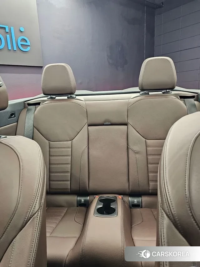 BMW 4 Series (G22) 2023 Черный из Кореи, фото 3