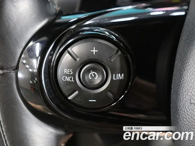 Mini Cooper S Convertible 2018 Небесно-голубой из Кореи, фото 3