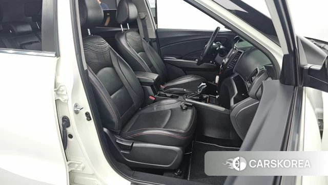 Ssangyong Tivoli Air 2019 Белый из Кореи, фото 3