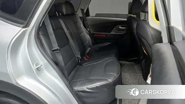 Kia Niro Plus 2023 Серебряный из Кореи, фото 3