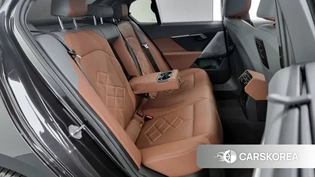 BMW 5 Series (G60) id 2888997 из Кореи 3