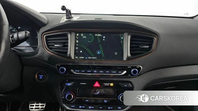 Hyundai Ionic Electric 2018 Светло-серебряный цвет из Кореи, фото 3