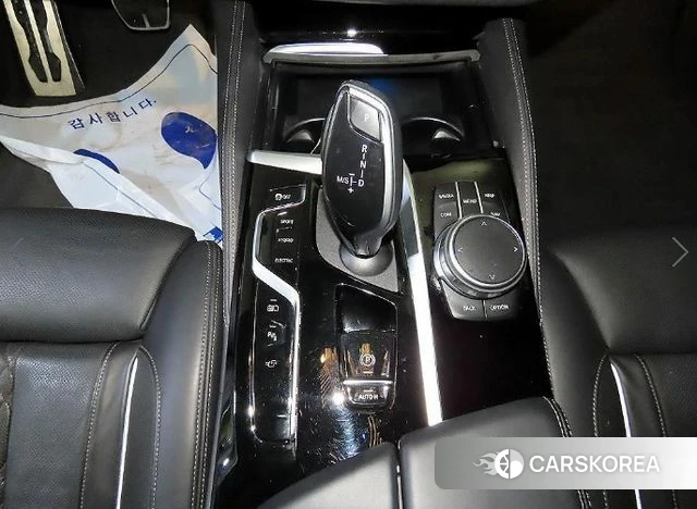 BMW 5 Series (G30) 2021 Черный из Кореи, фото 3