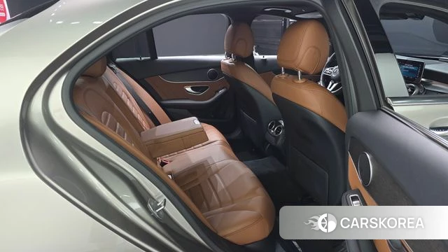 Mercedes-Benz C-Class W205 2019 Серебристо-серый из Кореи, фото 3
